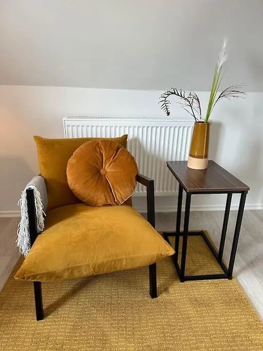 Schoenes Loft In Bergrheinfeld 90 Qm Max 5 Personen