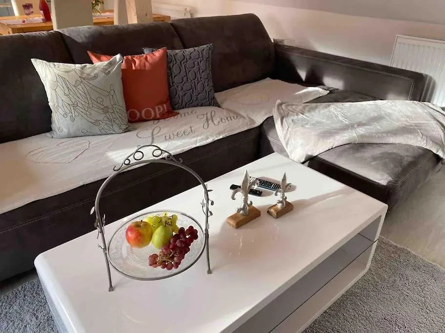 Schoenes Loft In Bergrheinfeld 90 Qm Max 5 Personen